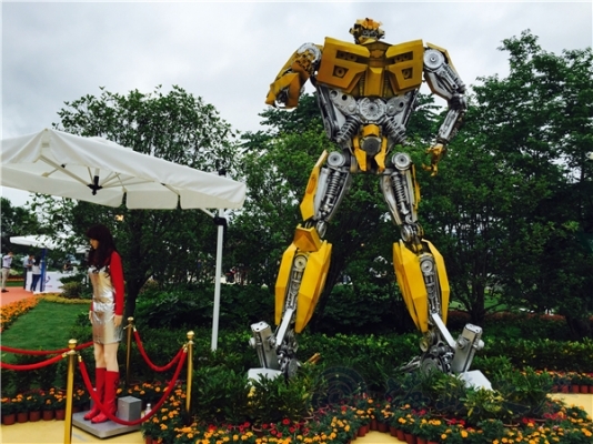 Парк роботов создали китайцы  - 2